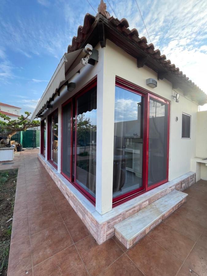 Country Lux Apartment Near Airport Markópoulon Exterior foto